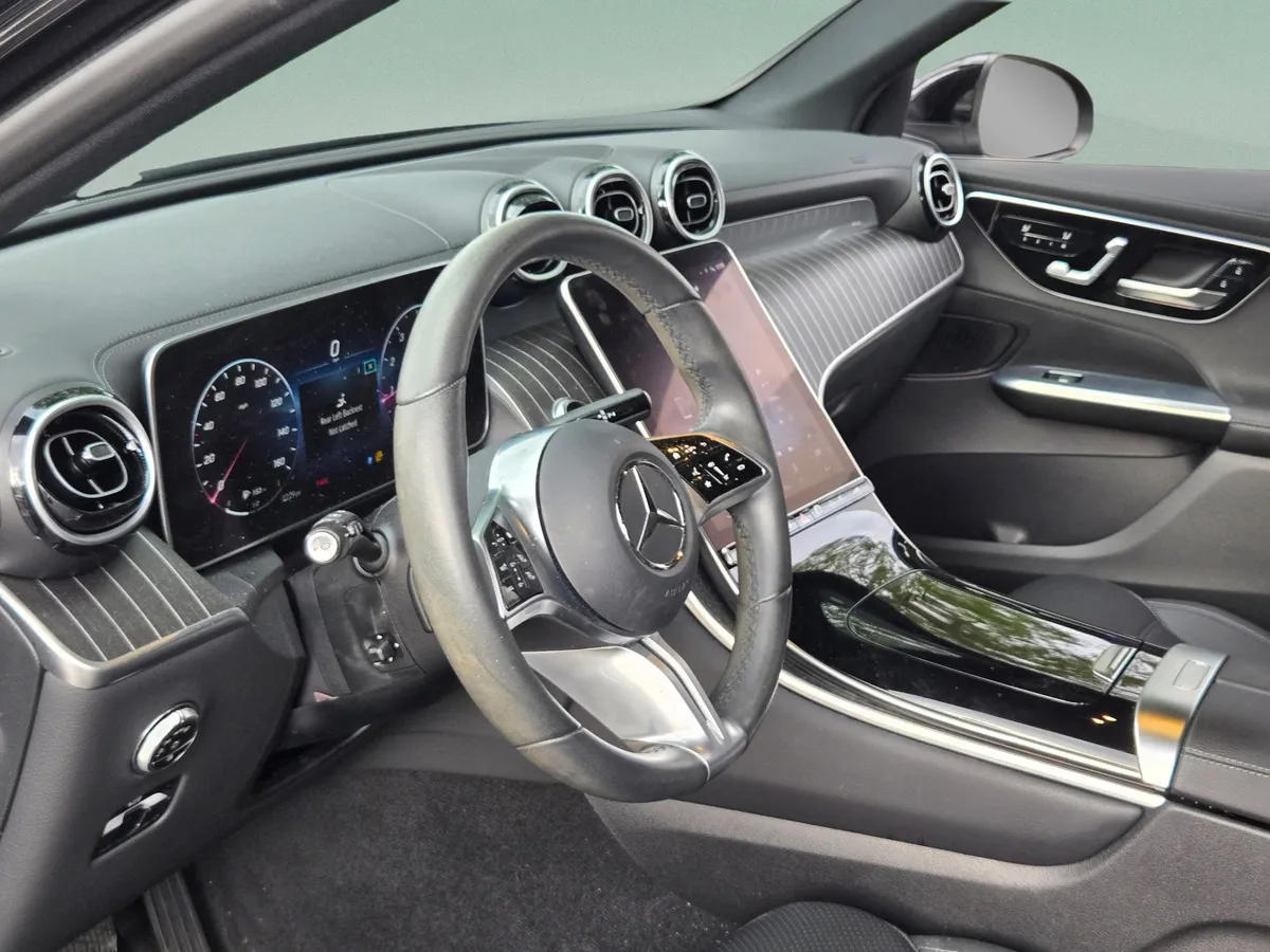2024 Mercedes-Benz GLC 300 thumbnail 12
