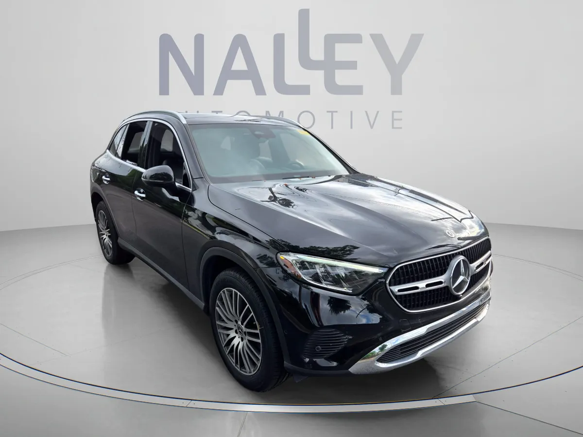2024 Mercedes-Benz GLC 300 thumbnail 8