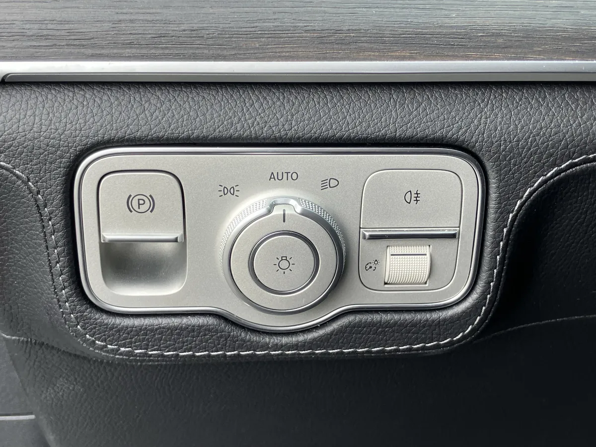 2024 Mercedes-Benz GLE GLE 450 4MATIC® SUV thumbnail 19