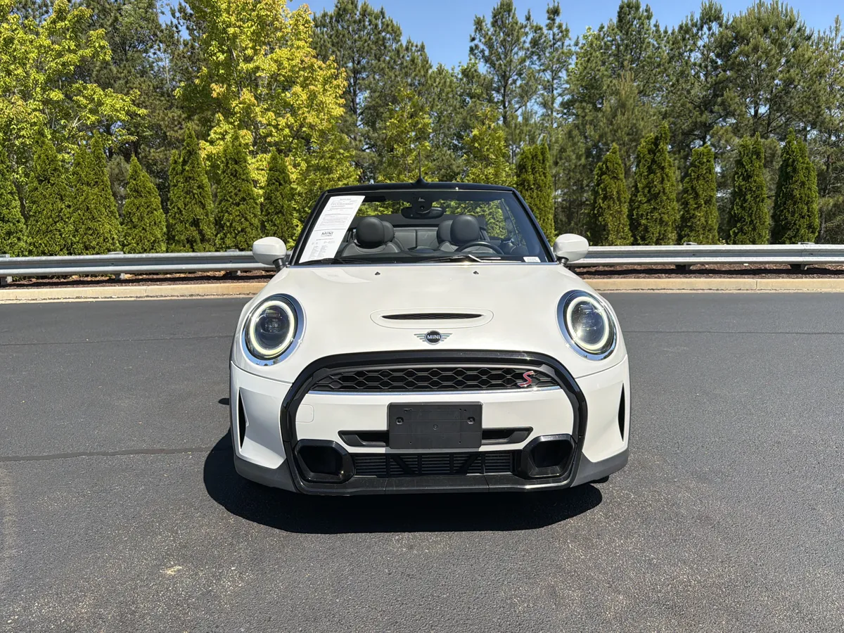 2024 MINI Convertible Cooper S thumbnail 10