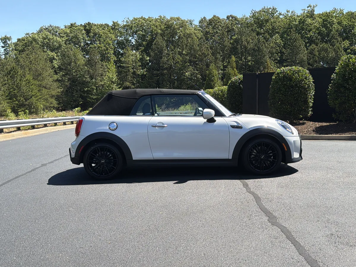 2024 MINI Convertible Cooper S thumbnail 49