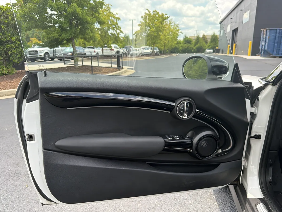 2024 MINI Convertible Cooper S thumbnail 14