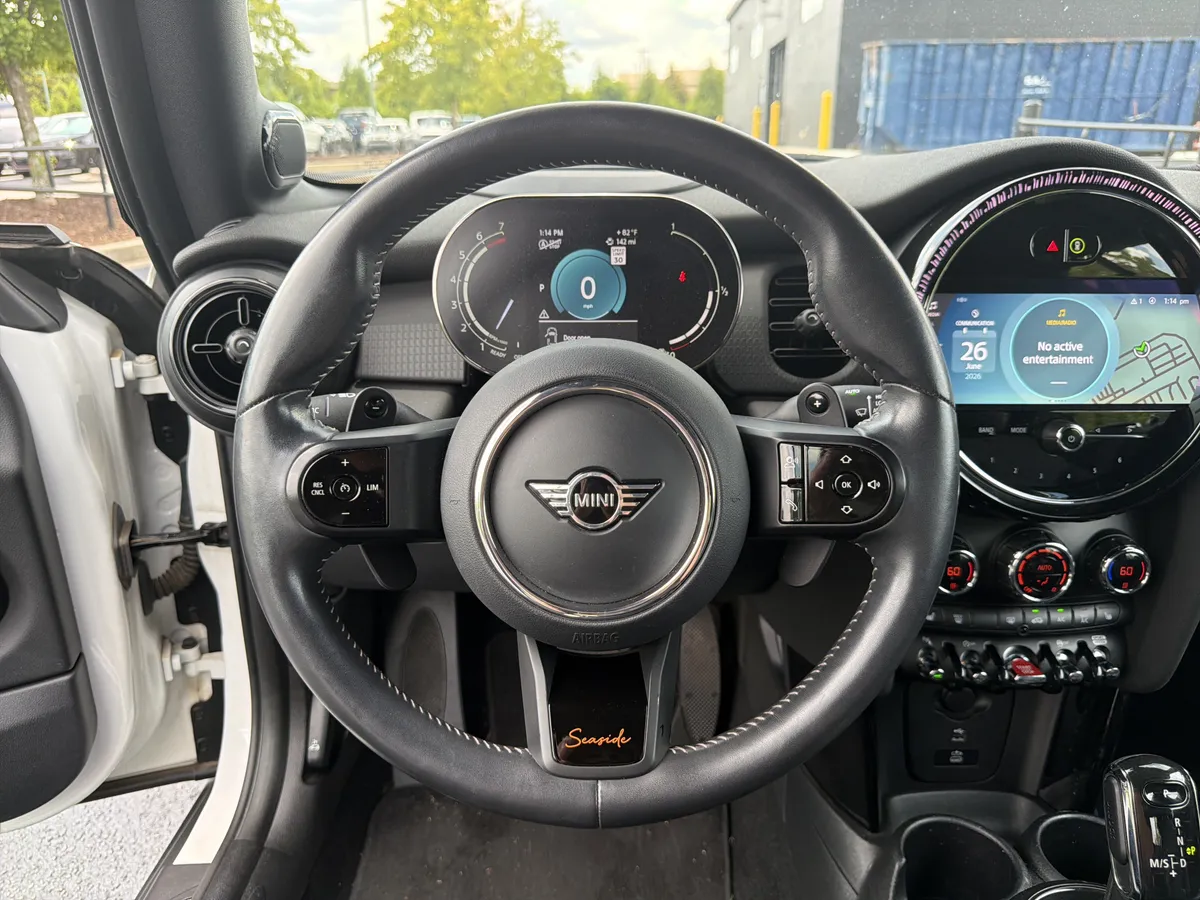 2024 MINI Convertible Cooper S thumbnail 17
