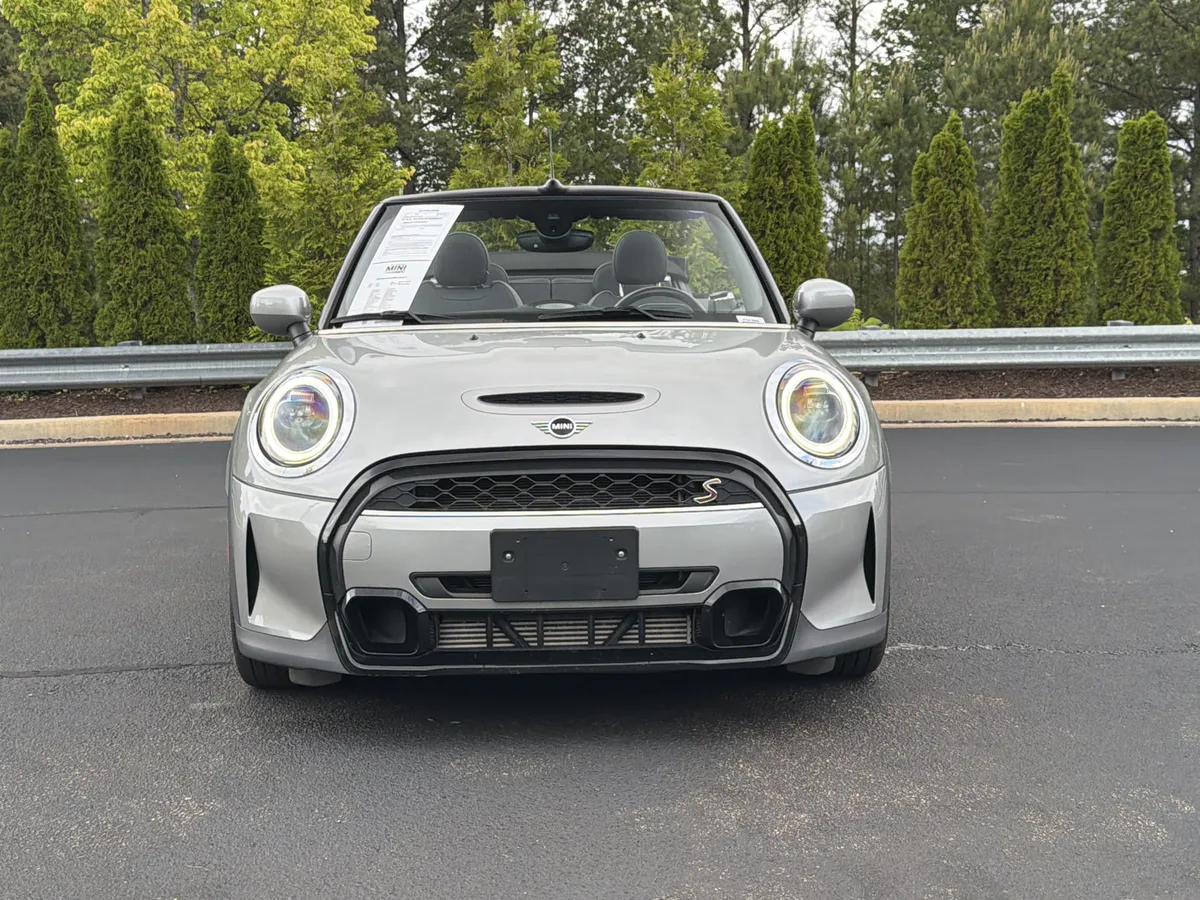 2024 MINI Convertible Cooper S thumbnail 11