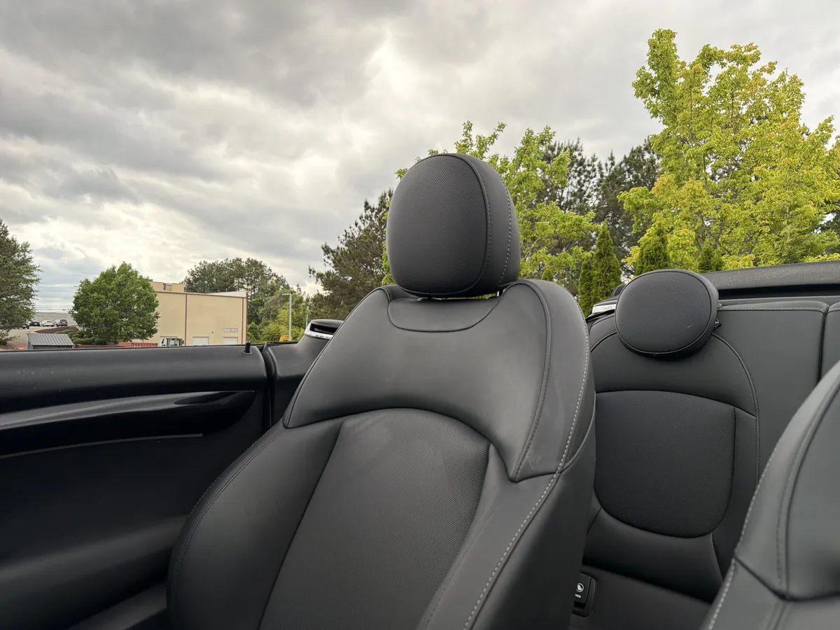 2024 MINI Convertible Cooper S thumbnail 16