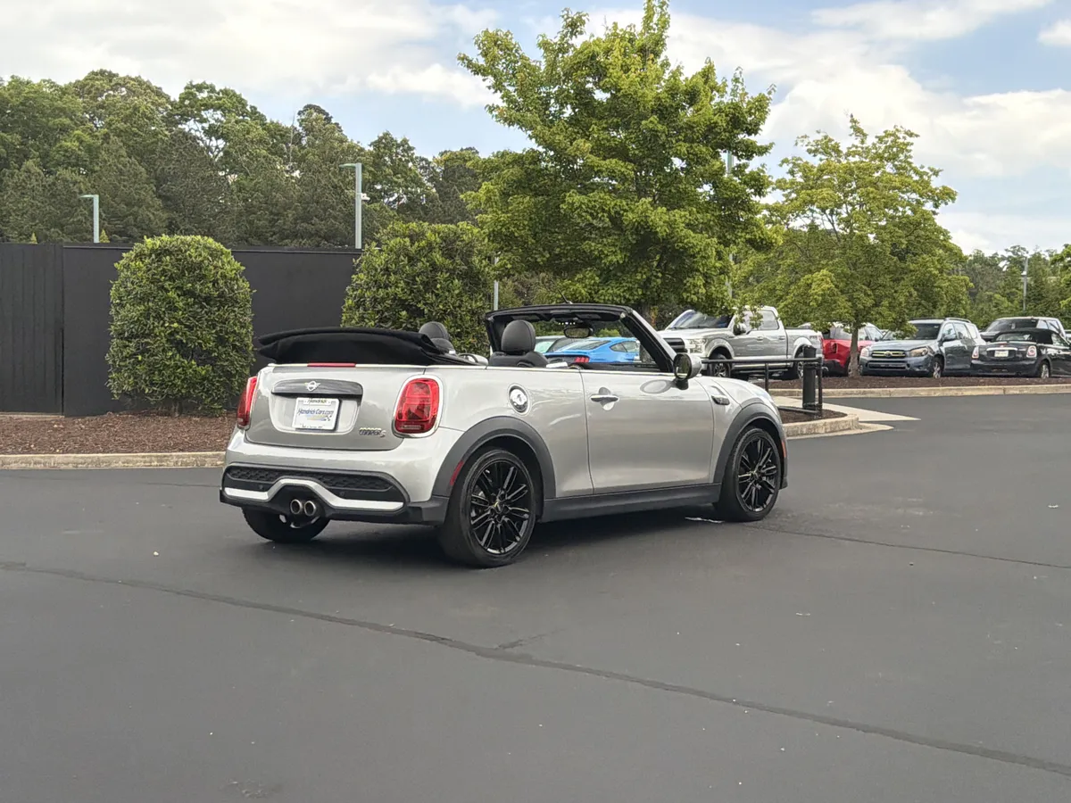 2024 MINI Convertible Cooper S thumbnail 2