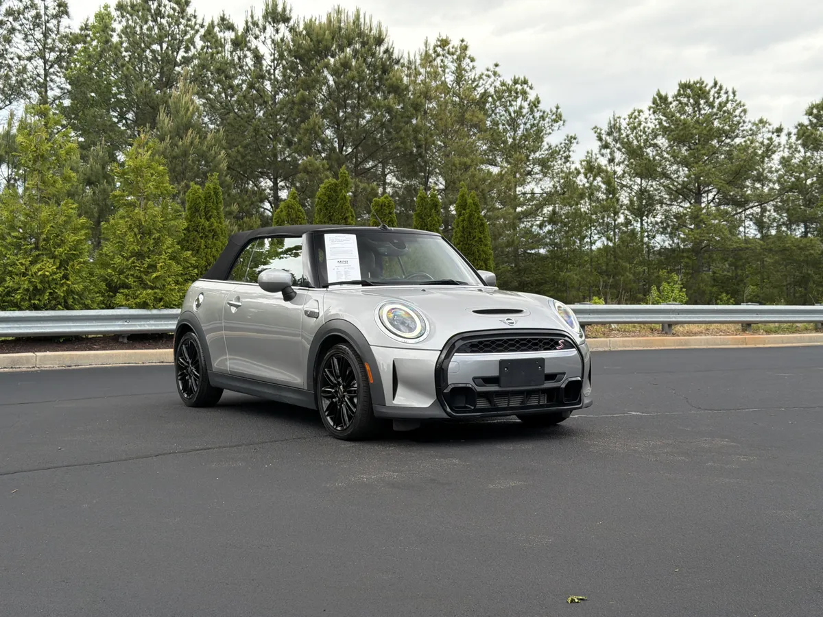 2024 MINI Convertible Cooper S thumbnail 28