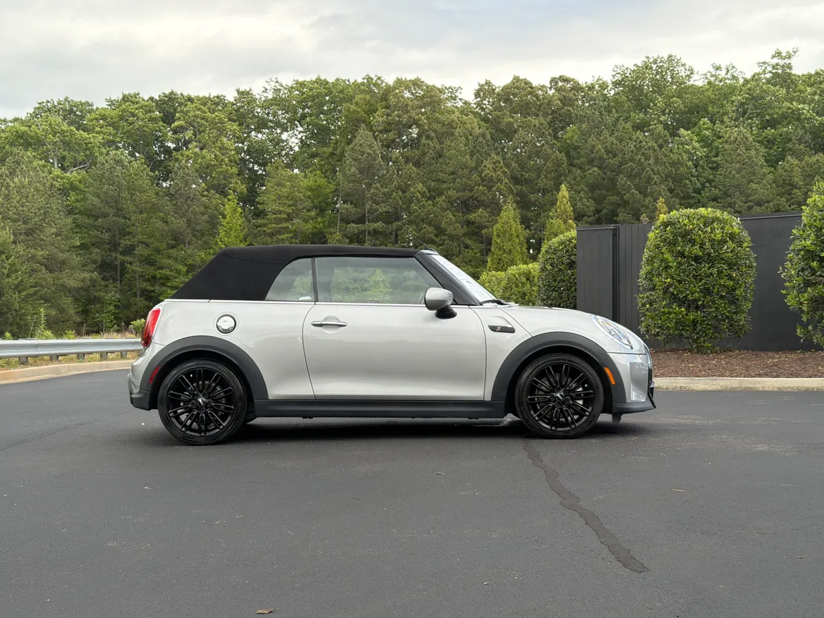 2024 MINI Convertible Cooper S thumbnail 29