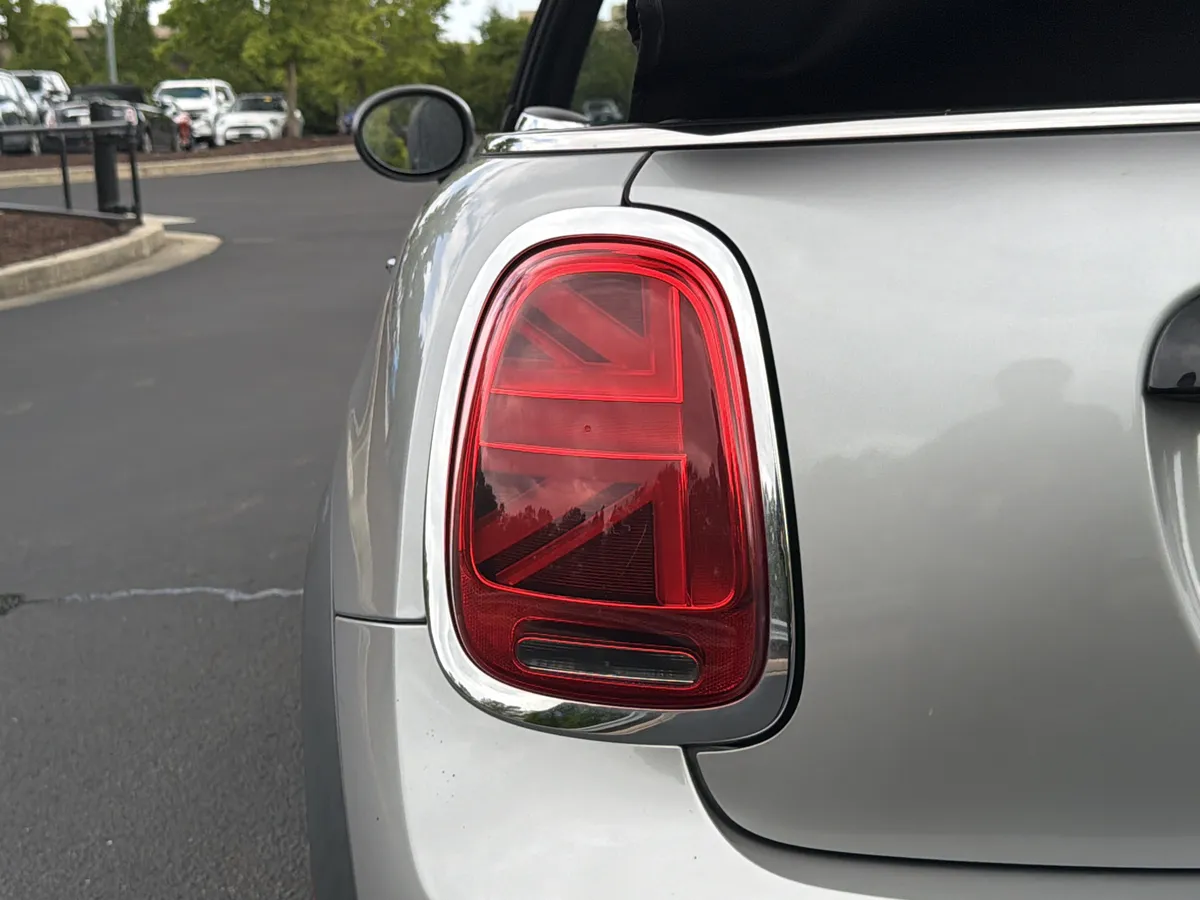 2024 MINI Convertible Cooper S thumbnail 34