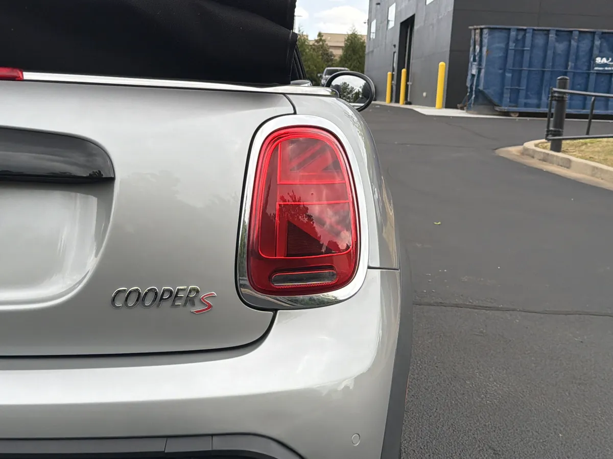 2024 MINI Convertible Cooper S thumbnail 36