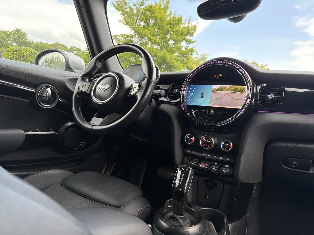 2024 MINI Convertible Cooper S thumbnail 5