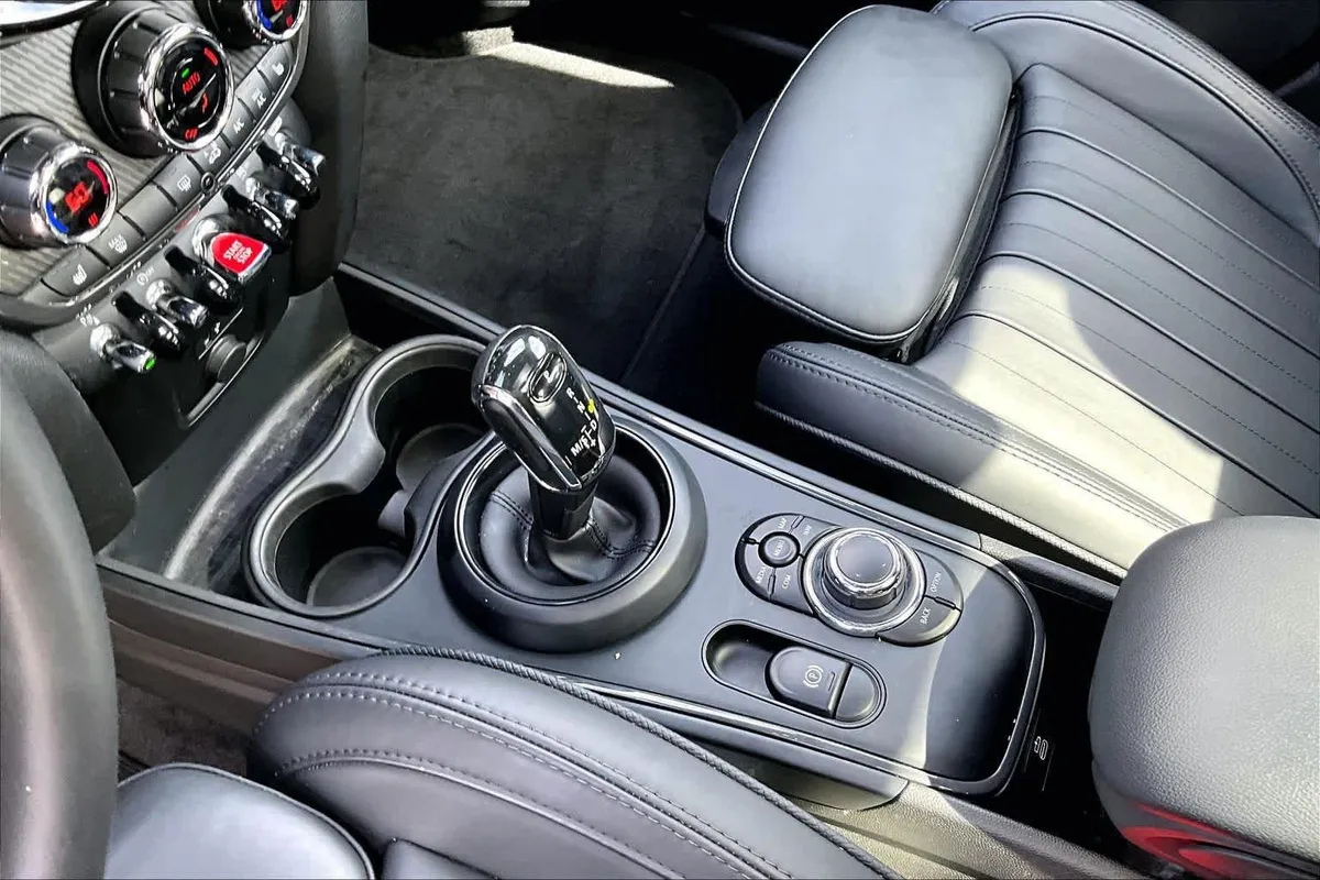 2024 MINI Countryman Cooper S thumbnail 17