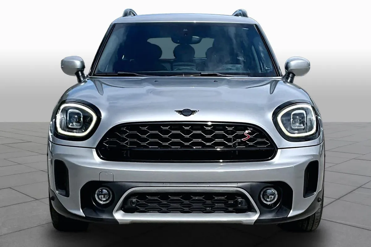 2024 MINI Countryman Cooper S thumbnail 4