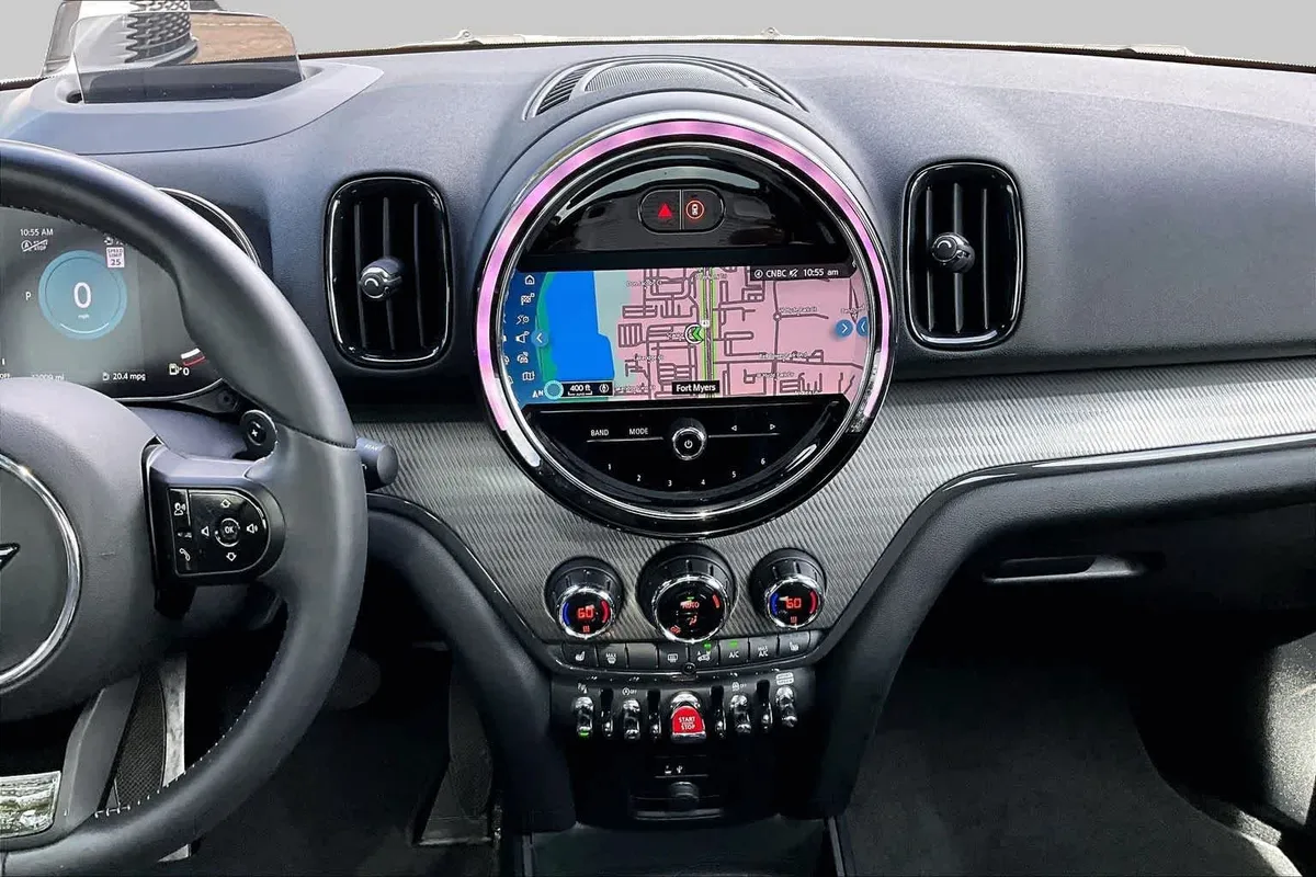 2024 MINI Countryman Cooper S thumbnail 7