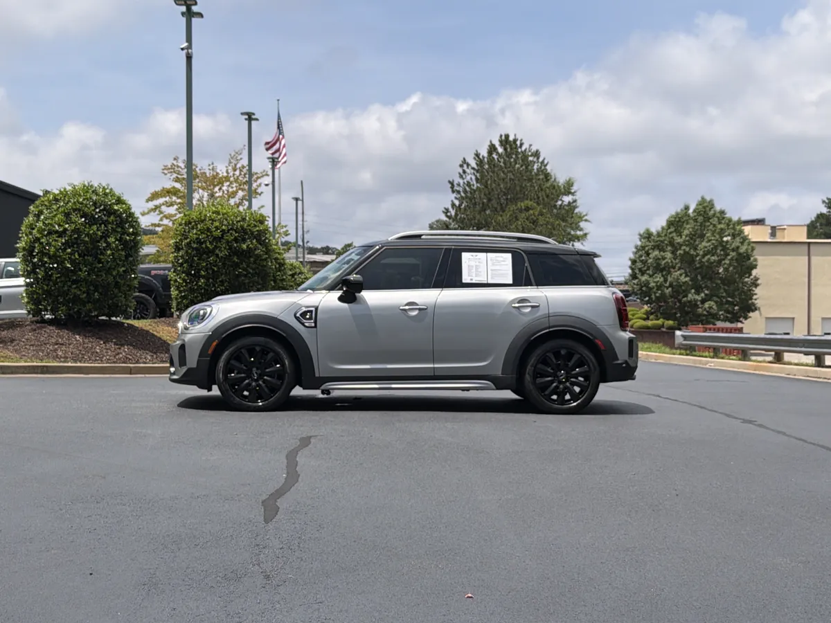2024 MINI Countryman Cooper S thumbnail 13