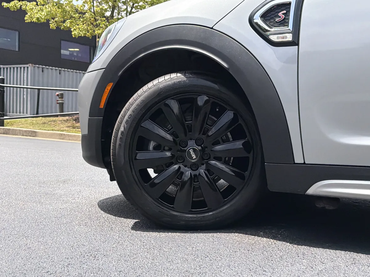 2024 MINI Countryman Cooper S thumbnail 16