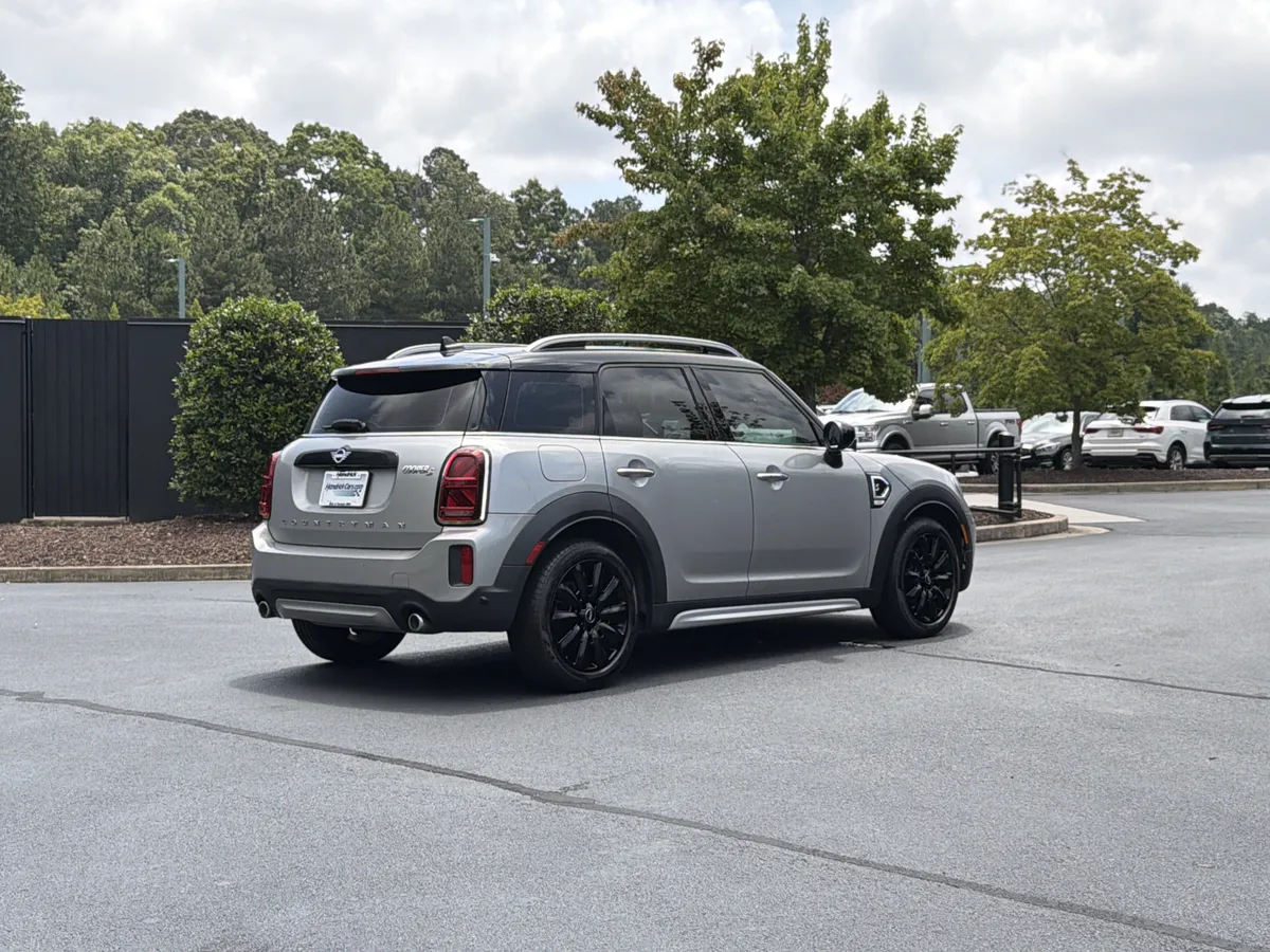 2024 MINI Countryman Cooper S thumbnail 2