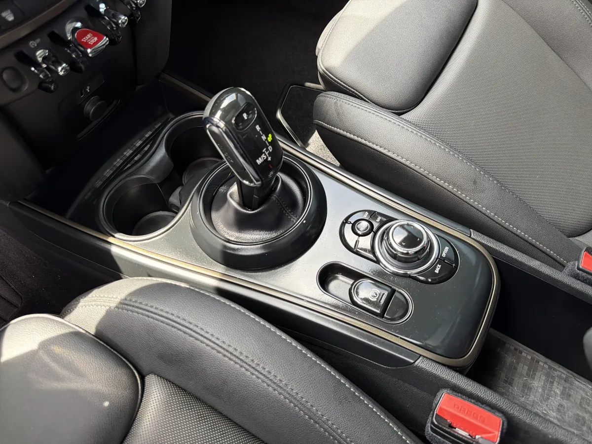 2024 MINI Countryman Cooper S thumbnail 34