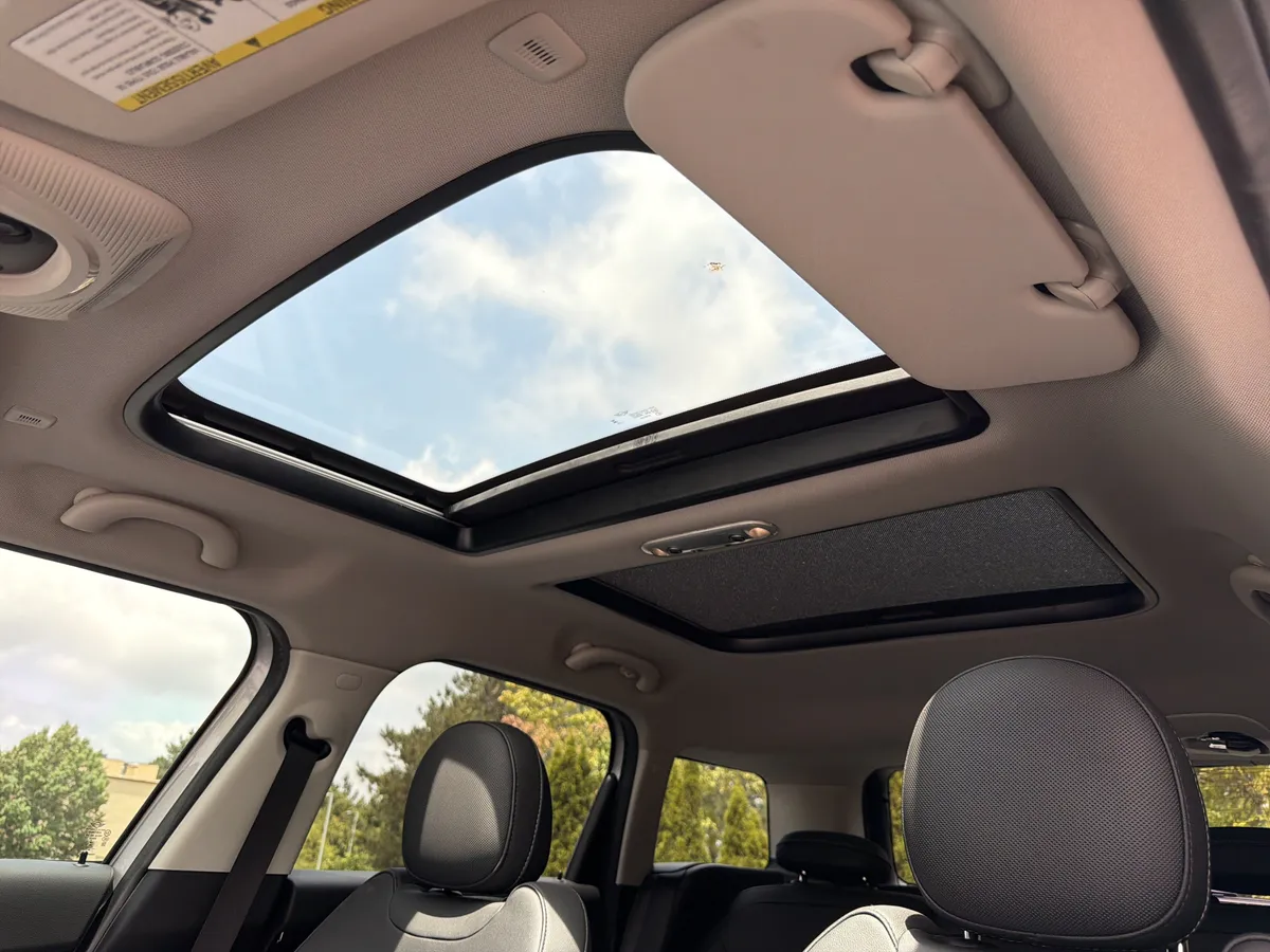 2024 MINI Countryman Cooper S thumbnail 8