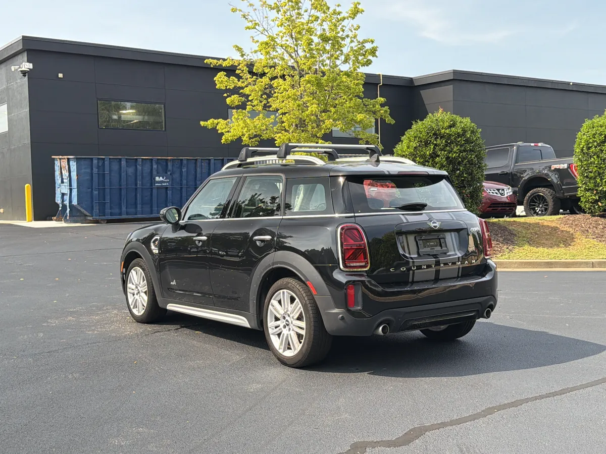 2024 MINI Countryman Cooper S thumbnail 12