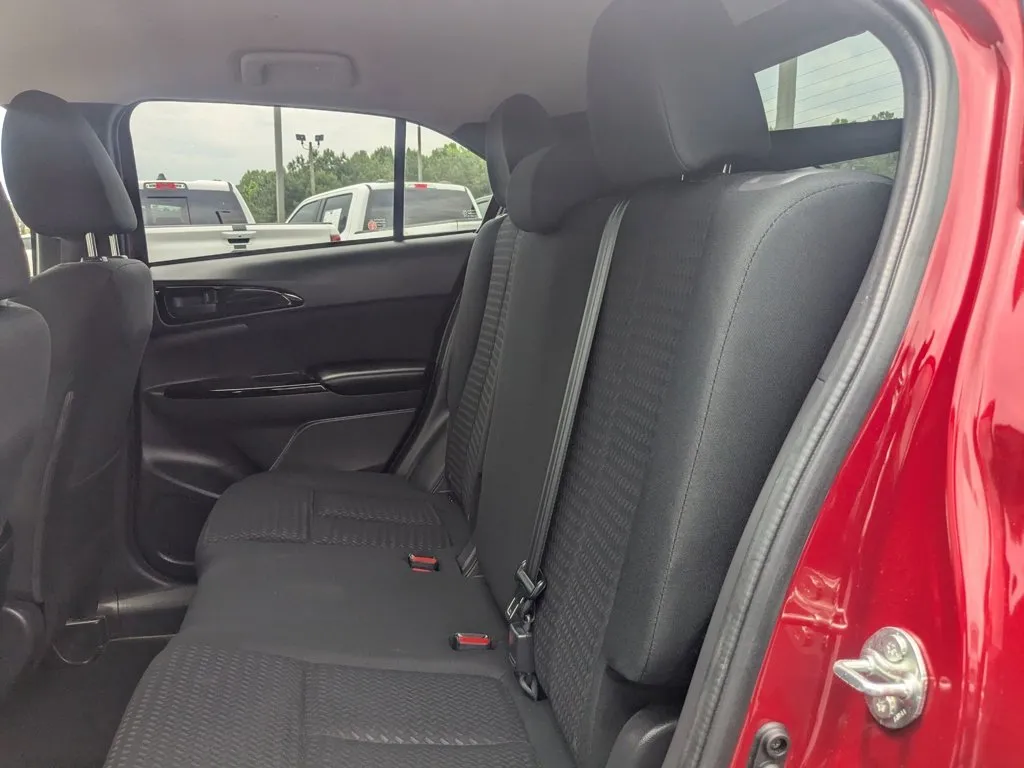 2024 Mitsubishi Eclipse Cross LE thumbnail 24