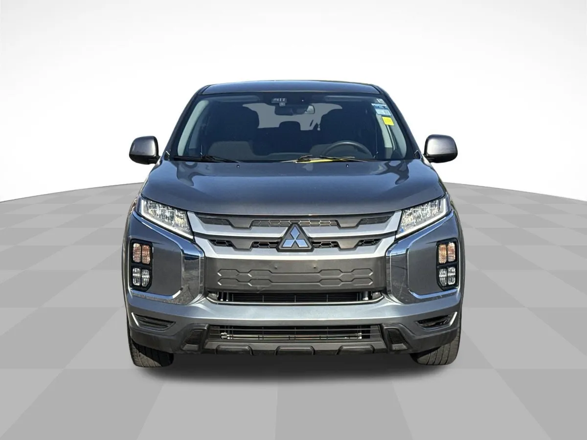 2024 Mitsubishi Outlander Sport 2.0 ES AWC thumbnail 2