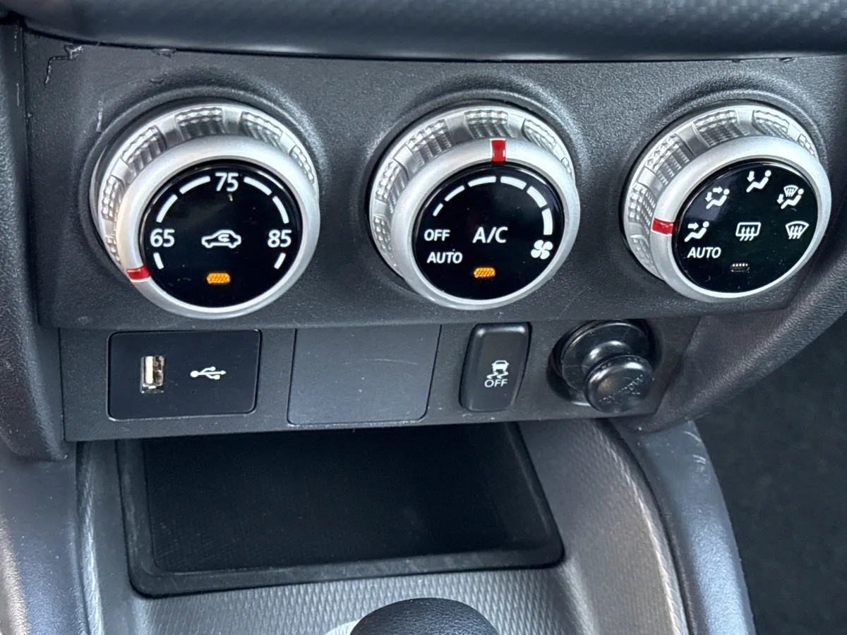 2024 Mitsubishi Outlander Sport 2.0 ES AWC thumbnail 22