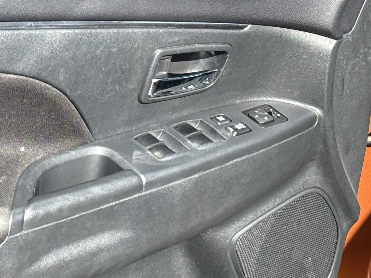 2024 Mitsubishi Outlander Sport 2.0 LE AWC thumbnail 17