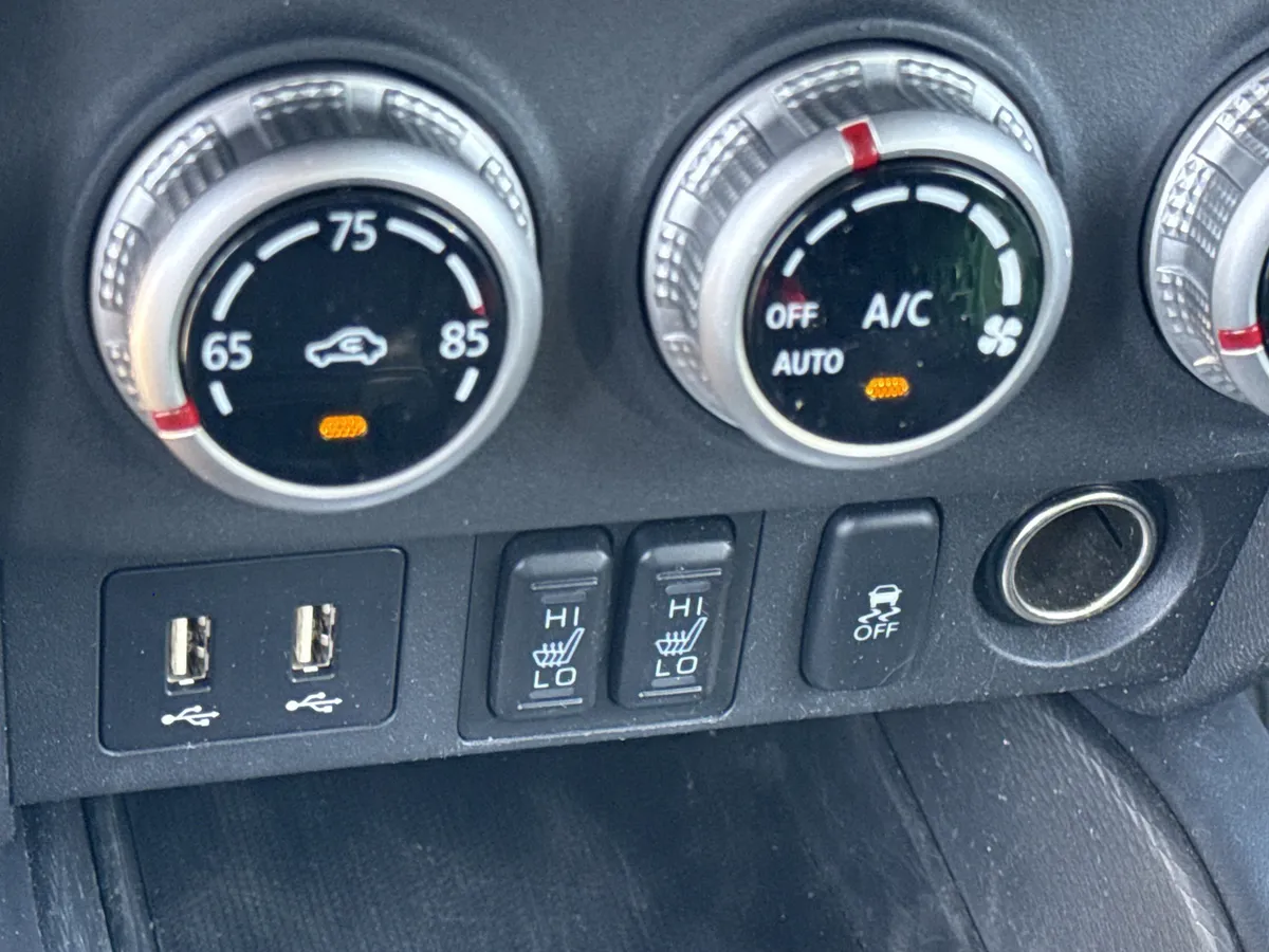 2024 Mitsubishi Outlander Sport 2.0 LE AWC thumbnail 24