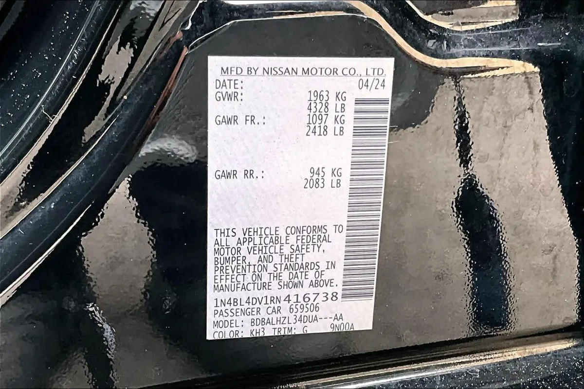 2024 Nissan Altima 2.5 SV thumbnail 34