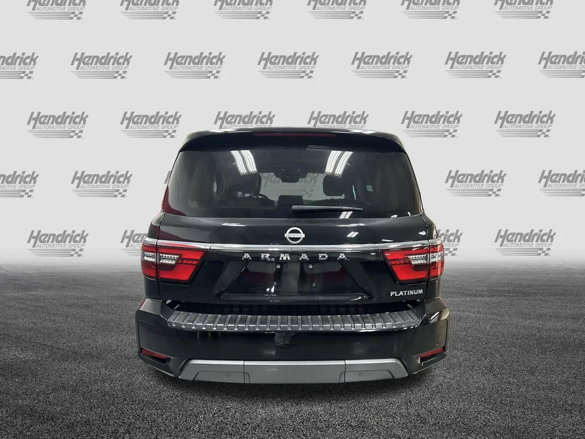 2024 Nissan Armada Platinum thumbnail 10