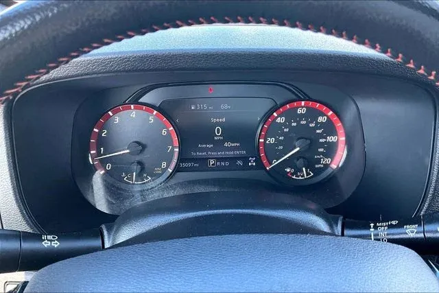 2024 Nissan Frontier PRO-4X thumbnail 12