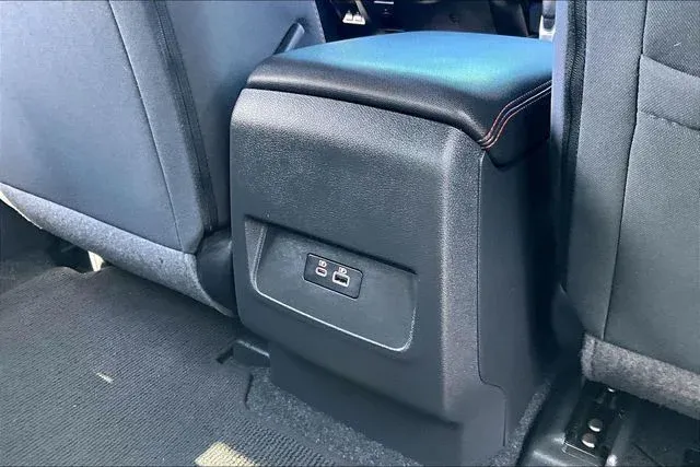 2024 Nissan Frontier PRO-4X thumbnail 25