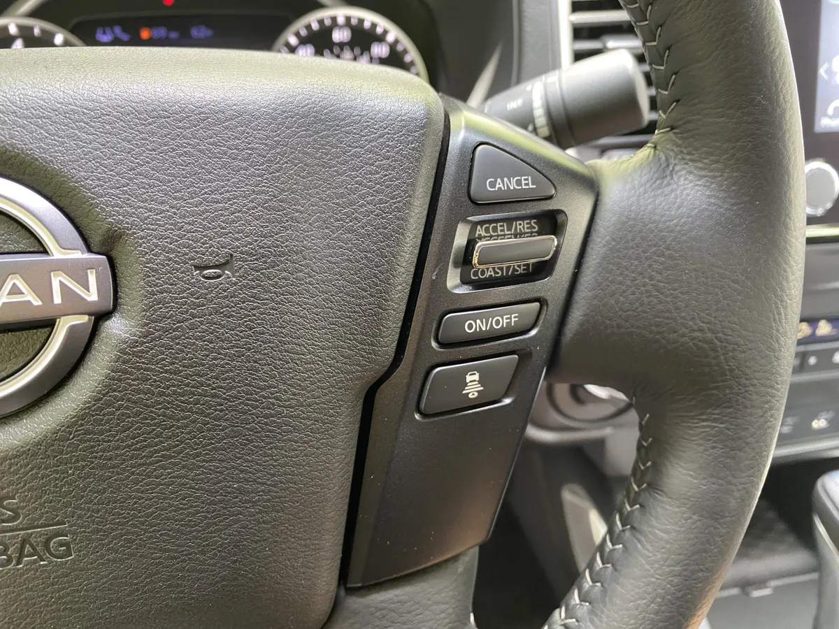 2024 Nissan Frontier SL thumbnail 19