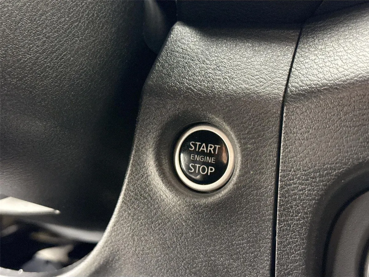 2024 Nissan Frontier SV thumbnail 21