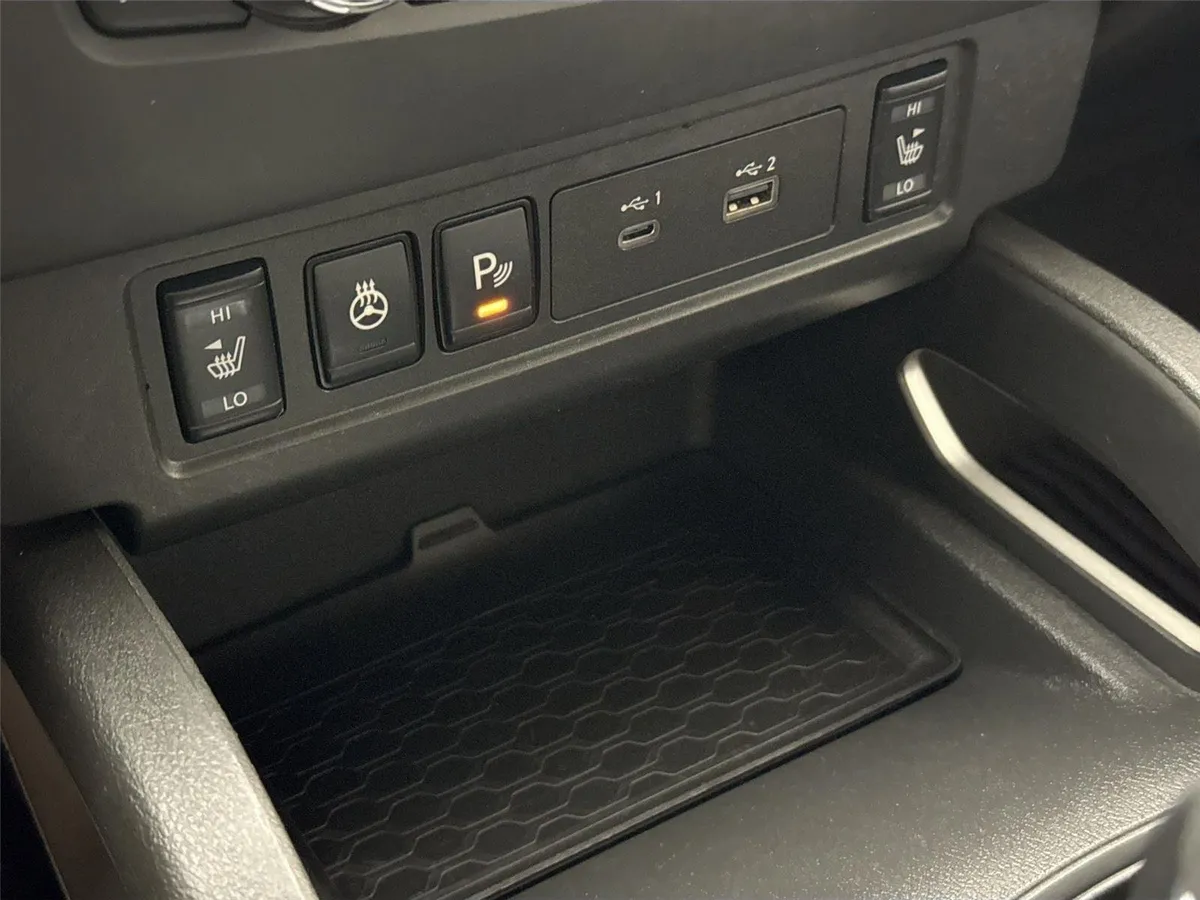 2024 Nissan Frontier SV thumbnail 26