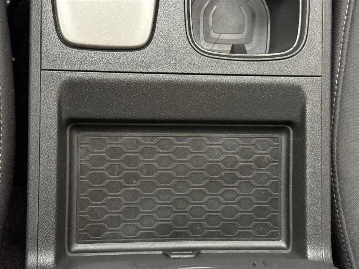 2024 Nissan Frontier SV thumbnail 27