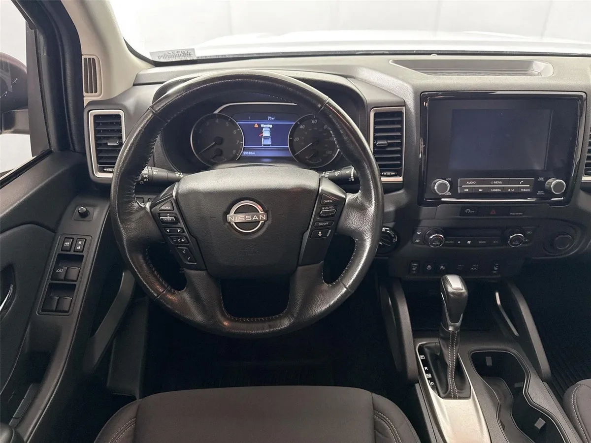 2024 Nissan Frontier SV thumbnail 31