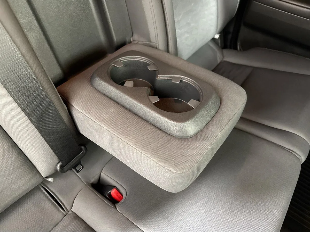 2024 Nissan Frontier SV thumbnail 37