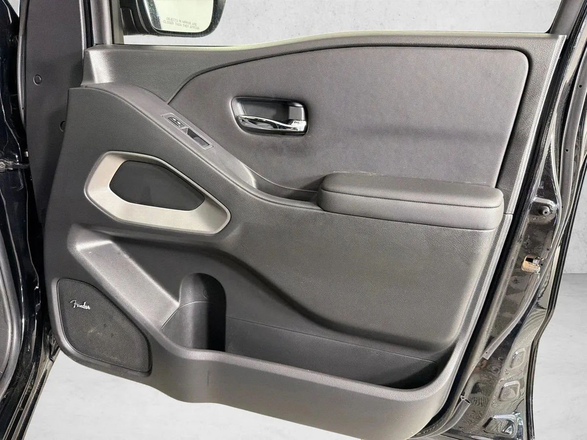 2024 Nissan Frontier SV thumbnail 14