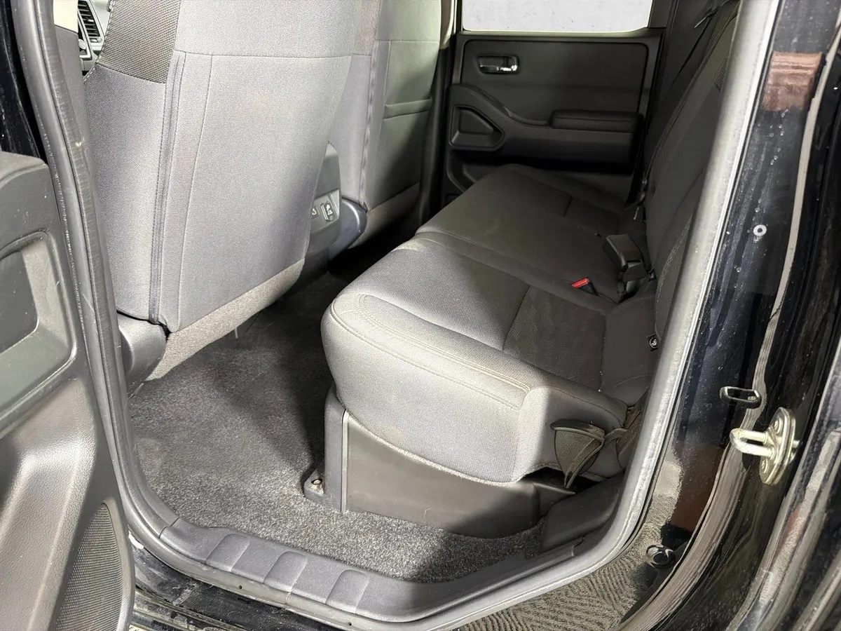2024 Nissan Frontier SV thumbnail 20