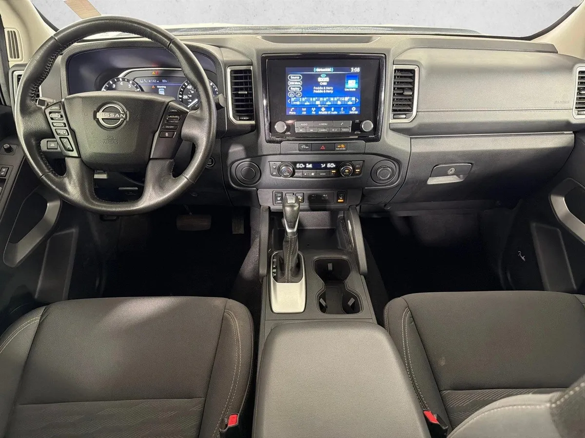 2024 Nissan Frontier SV thumbnail 22