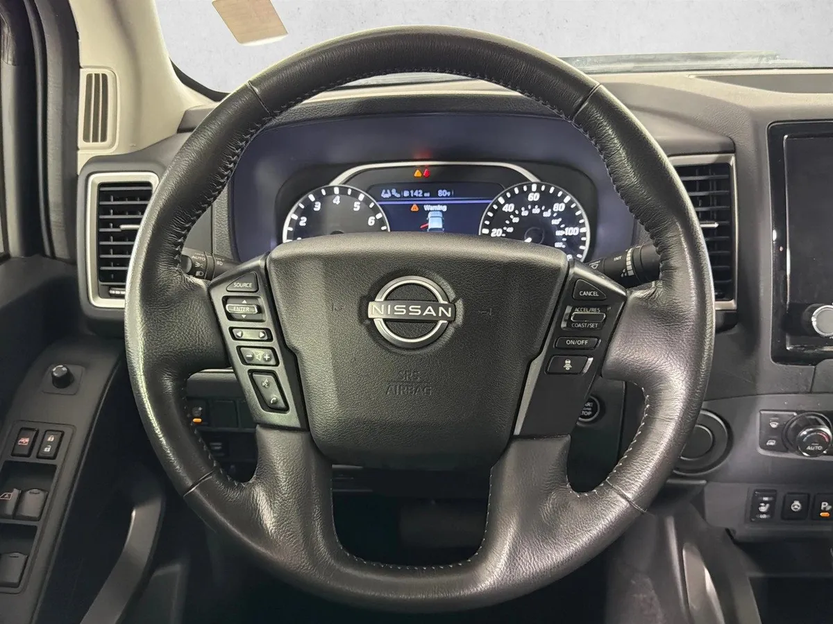 2024 Nissan Frontier SV thumbnail 23