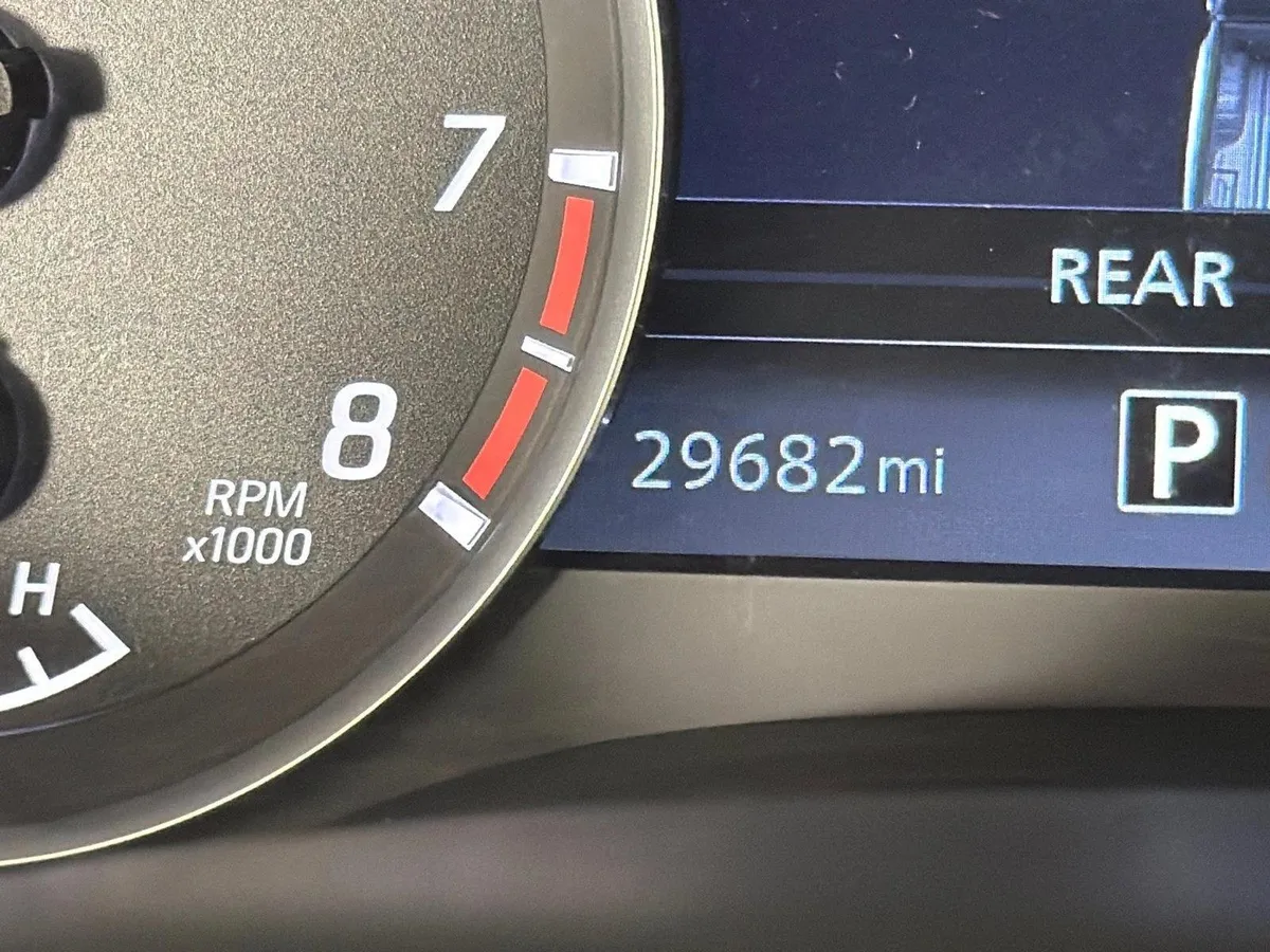 2024 Nissan Frontier SV thumbnail 27