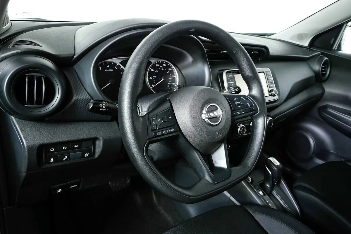 2024 NISSAN KICKS S thumbnail 4