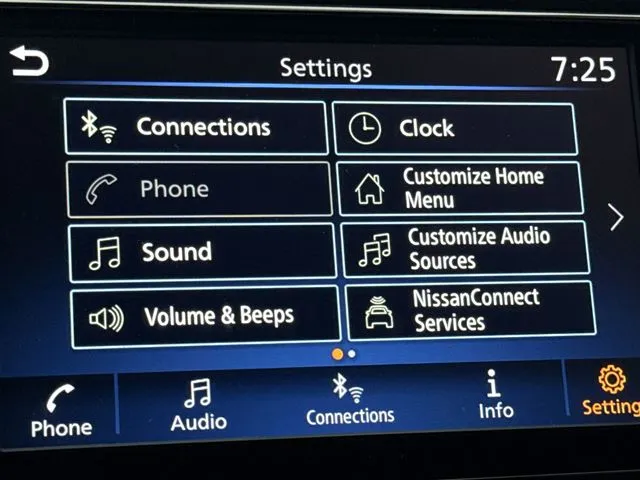 2024 Nissan Kicks SR thumbnail 21