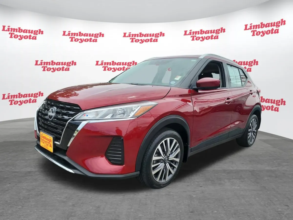 2024 Nissan Kicks SV thumbnail 19
