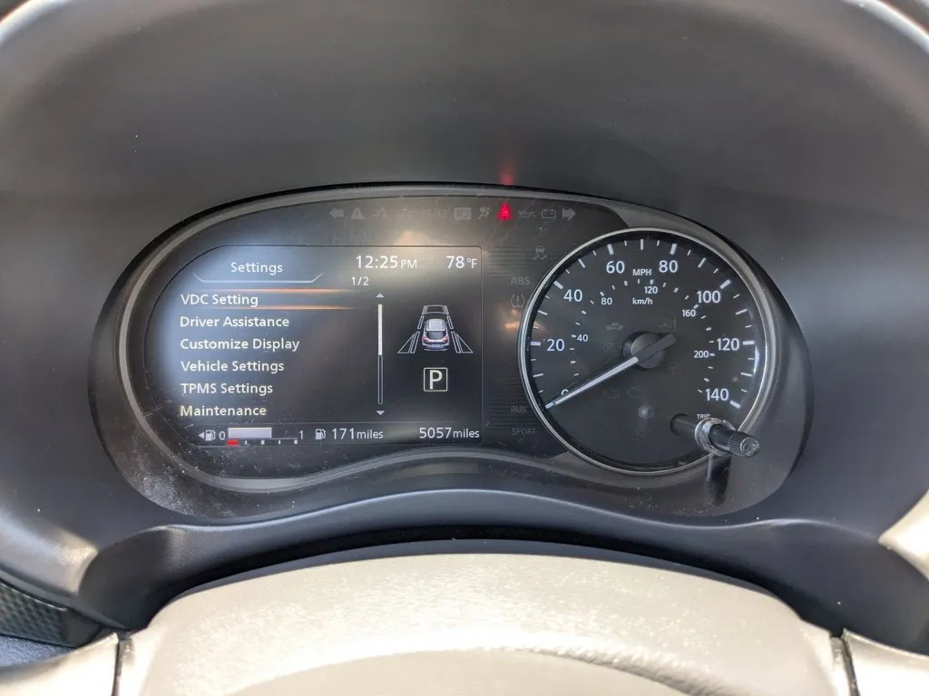 2024 Nissan Kicks SV thumbnail 15