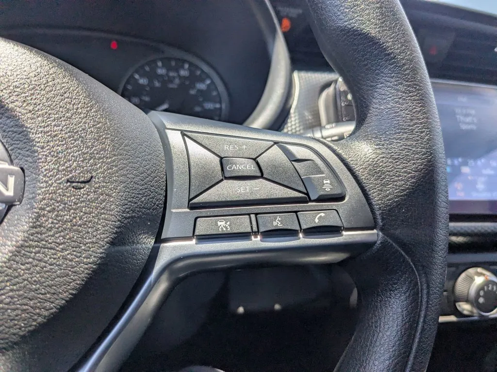 2024 Nissan Kicks SV thumbnail 21