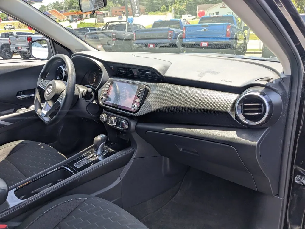 2024 Nissan Kicks SV thumbnail 26